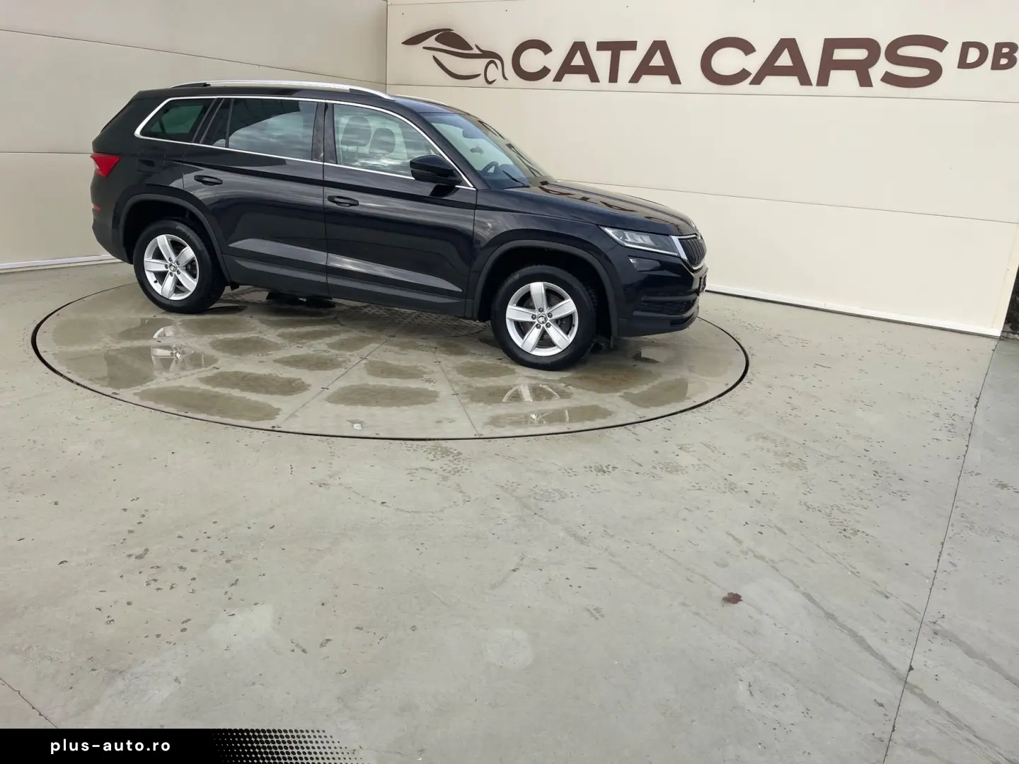 Skoda Kodiaq 2.0TDI 150CP  7LOCURI  LED  Distronic  Keyless