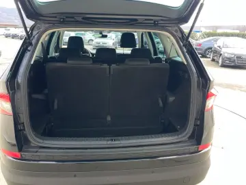 Skoda Kodiaq 2.0TDI 150CP  7LOCURI  LED  Distronic  Keyless
