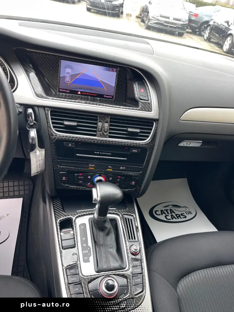 Audi A4 2.0TDI  177CP  Quattro  BI-Xenon  Navi  Camera  Dist