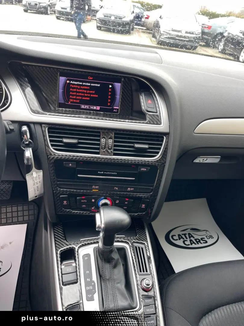 Audi A4 2.0TDI  177CP  Quattro  BI-Xenon  Navi  Camera  Dist