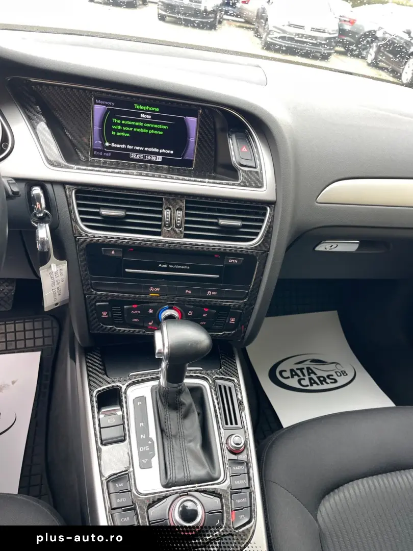 Audi A4 2.0TDI  177CP  Quattro  BI-Xenon  Navi  Camera  Dist