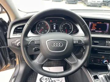 Audi A4 2.0TDI  177CP  Quattro  BI-Xenon  Navi  Camera  Dist