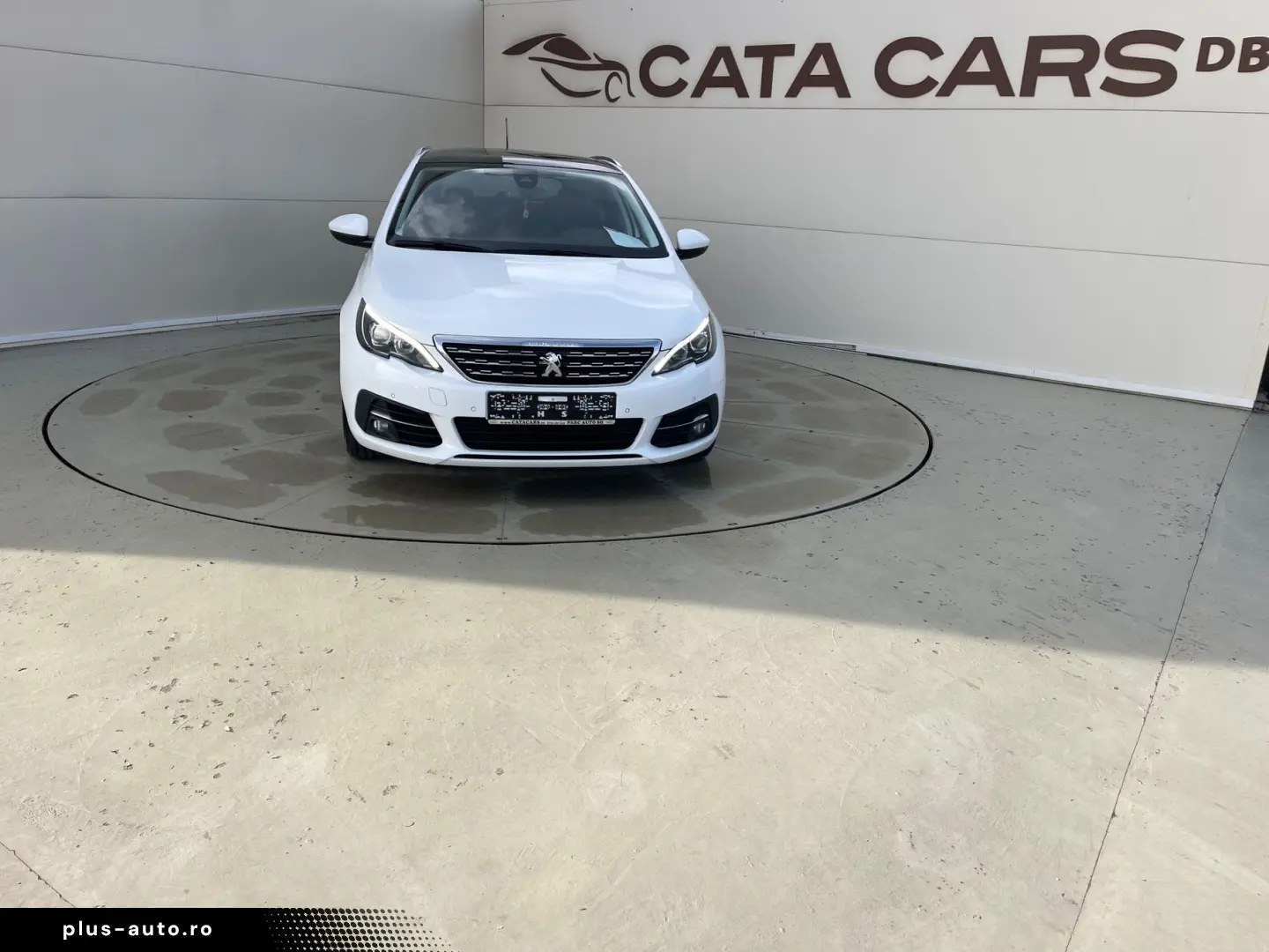 Peugeot 308 1.5HDI  131CP  LED  Navi  Panoramic  Piele  Fron