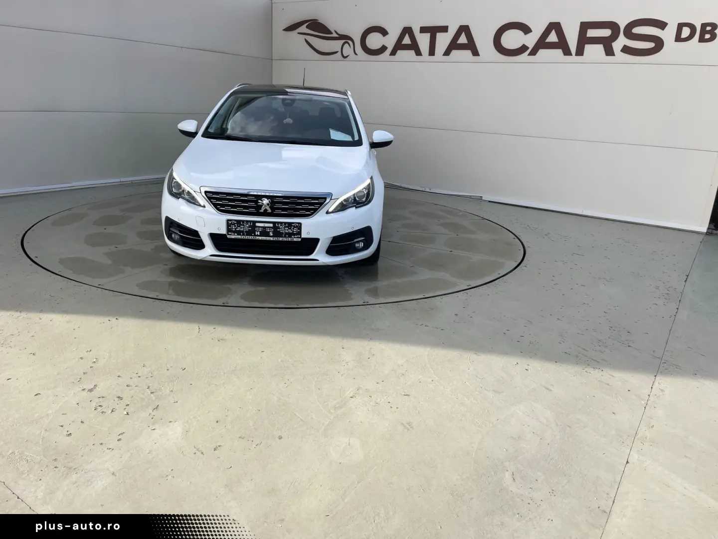 Peugeot 308 1.5HDI  131CP  LED  Navi  Panoramic  Piele  Fron