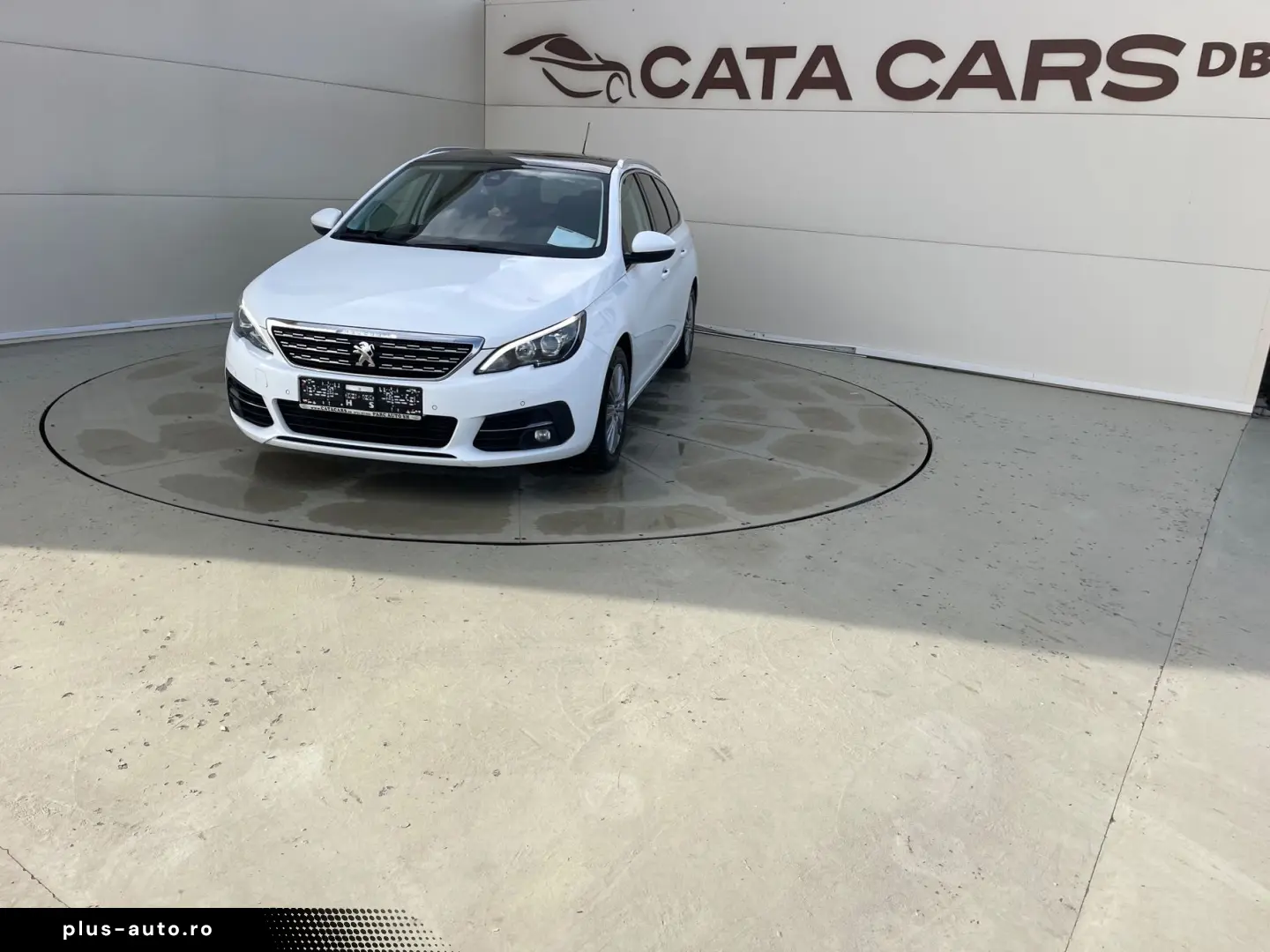 Peugeot 308 1.5HDI  131CP  LED  Navi  Panoramic  Piele  Fron