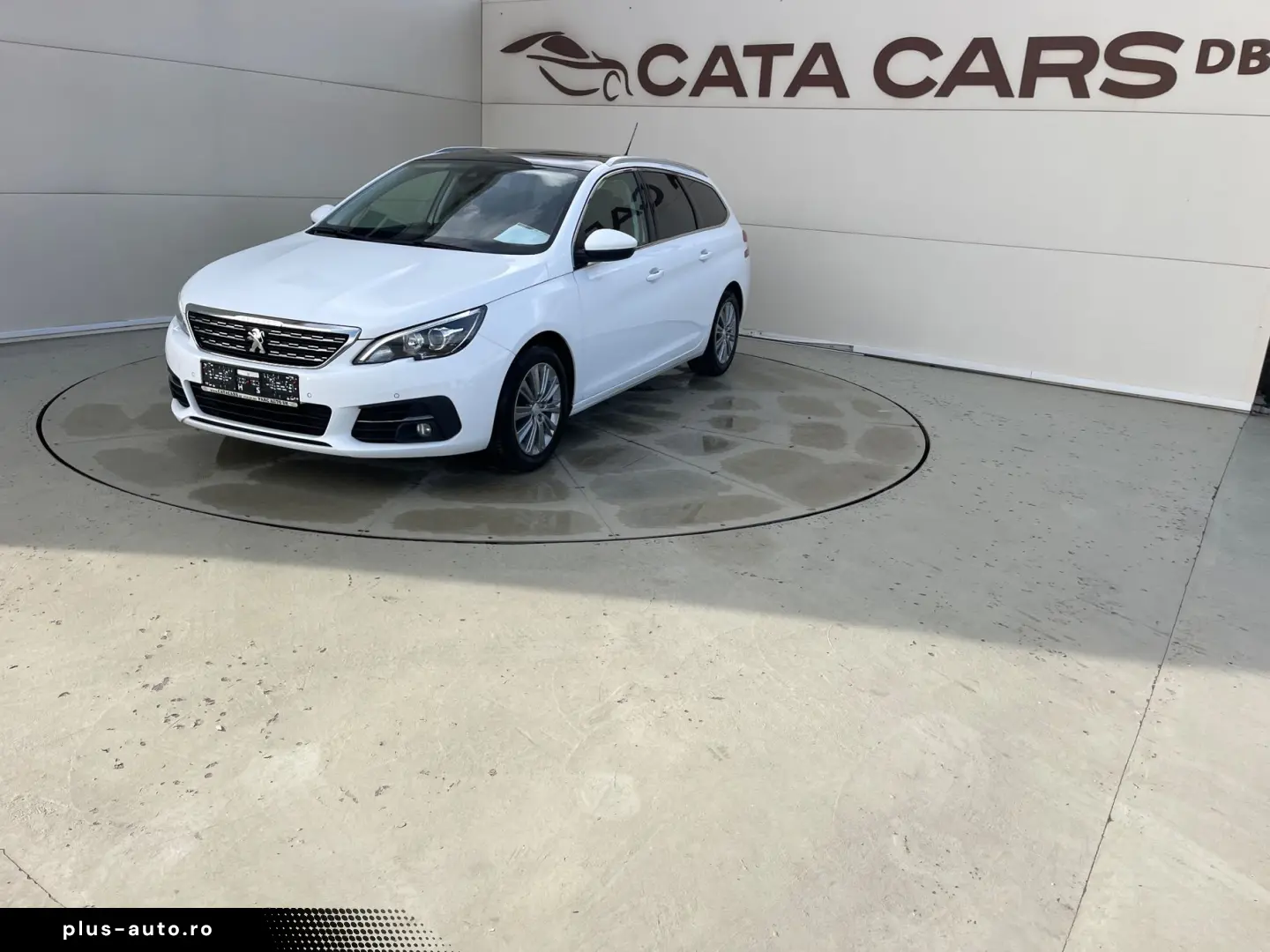 Peugeot 308 1.5HDI  131CP  LED  Navi  Panoramic  Piele  Fron