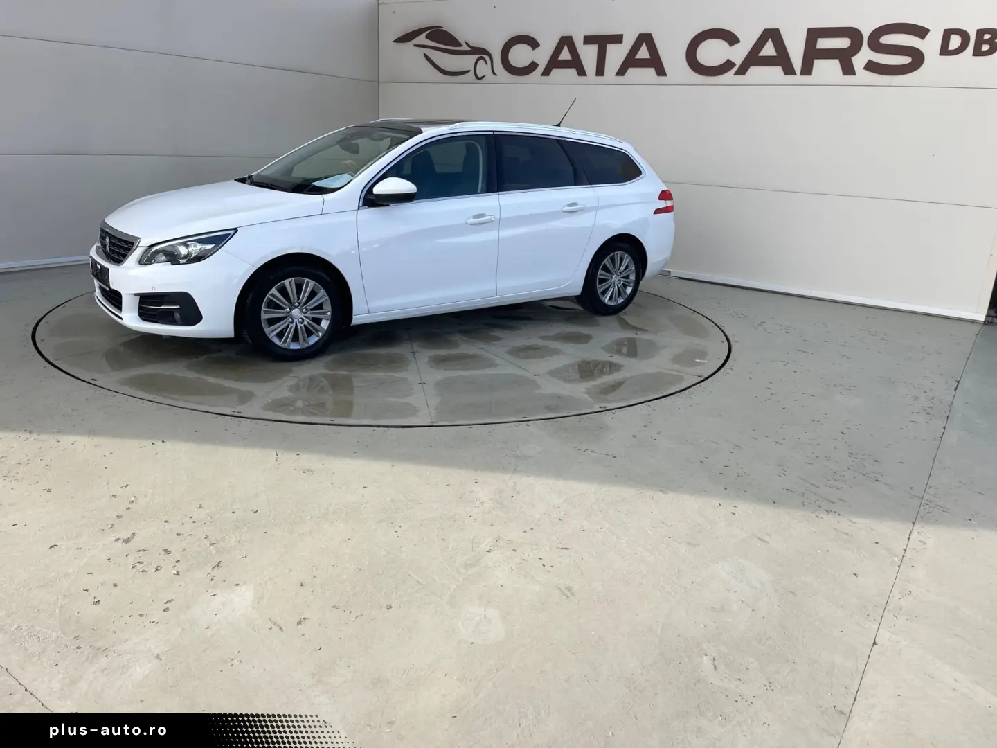 Peugeot 308 1.5HDI  131CP  LED  Navi  Panoramic  Piele  Fron