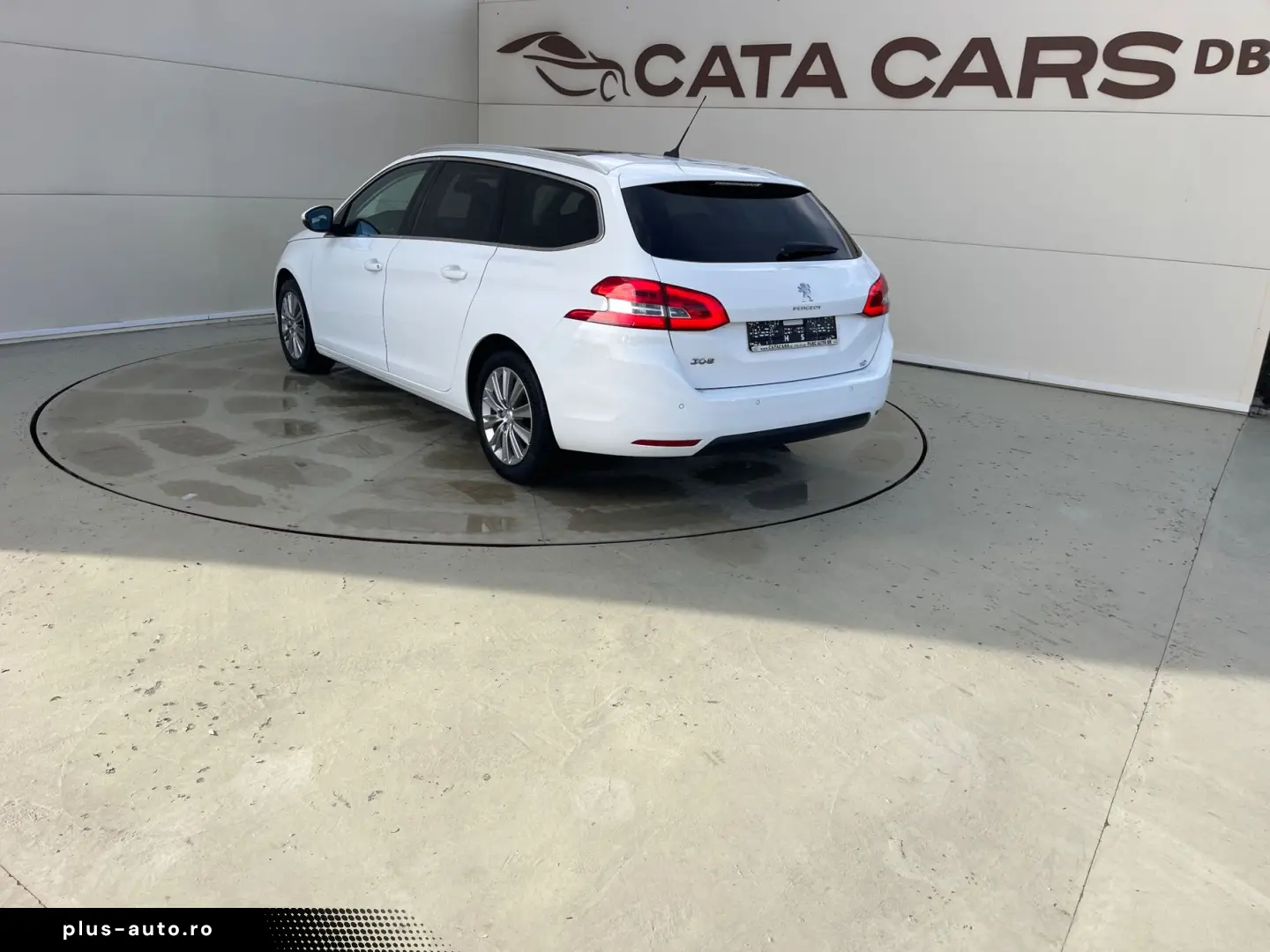 Peugeot 308 1.5HDI  131CP  LED  Navi  Panoramic  Piele  Fron