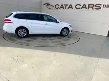 Peugeot 308 1.5HDI  131CP  LED  Navi  Panoramic  Piele  Fron