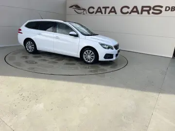 Peugeot 308 1.5HDI  131CP  LED  Navi  Panoramic  Piele  Fron