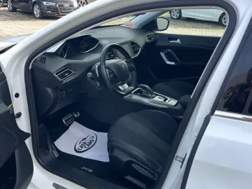 Peugeot 308 1.5HDI  131CP  LED  Navi  Panoramic  Piele  Fron