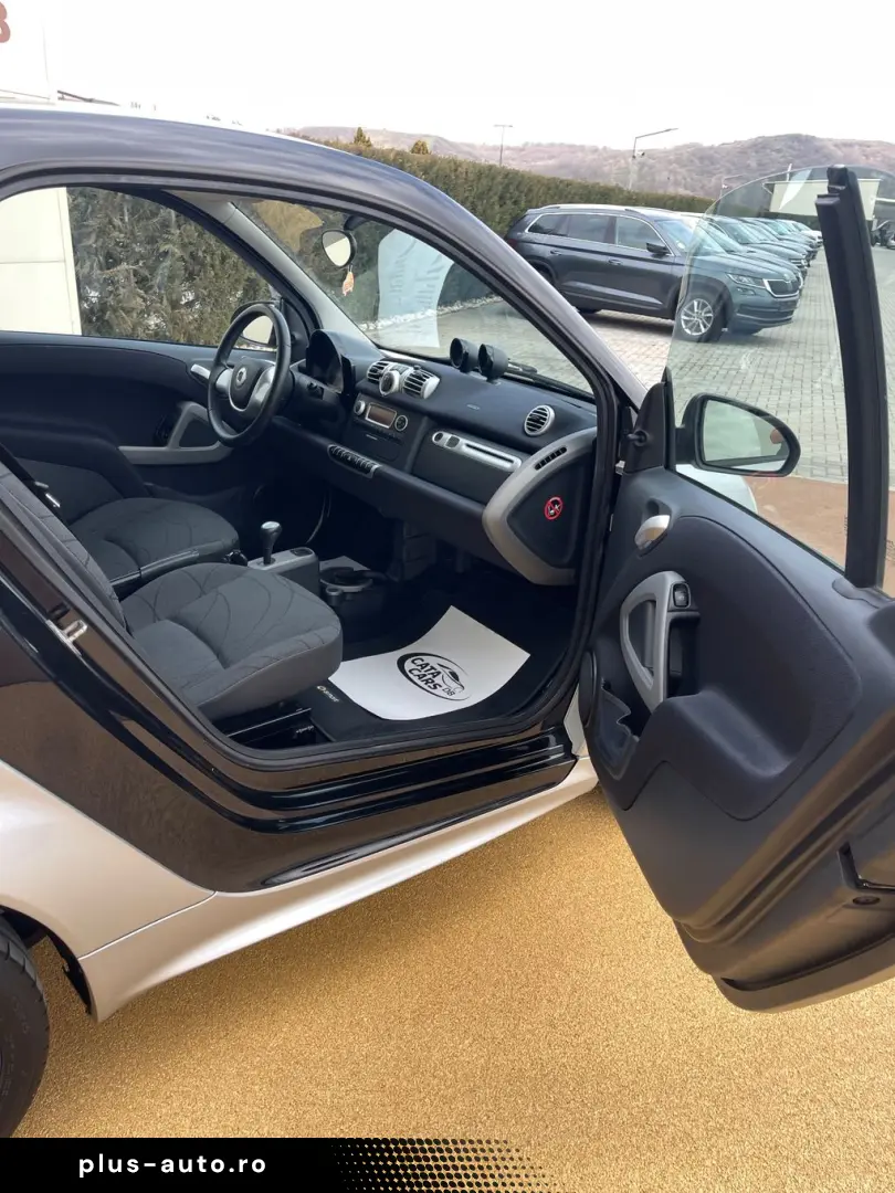 Smart ForTwo 0.8CDI  54CP  Clima  Servo  Panoramic  Scaune i