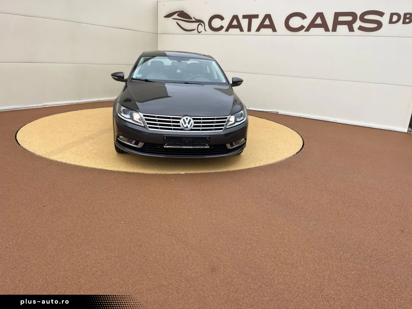 Volkswagen Passat-Cc