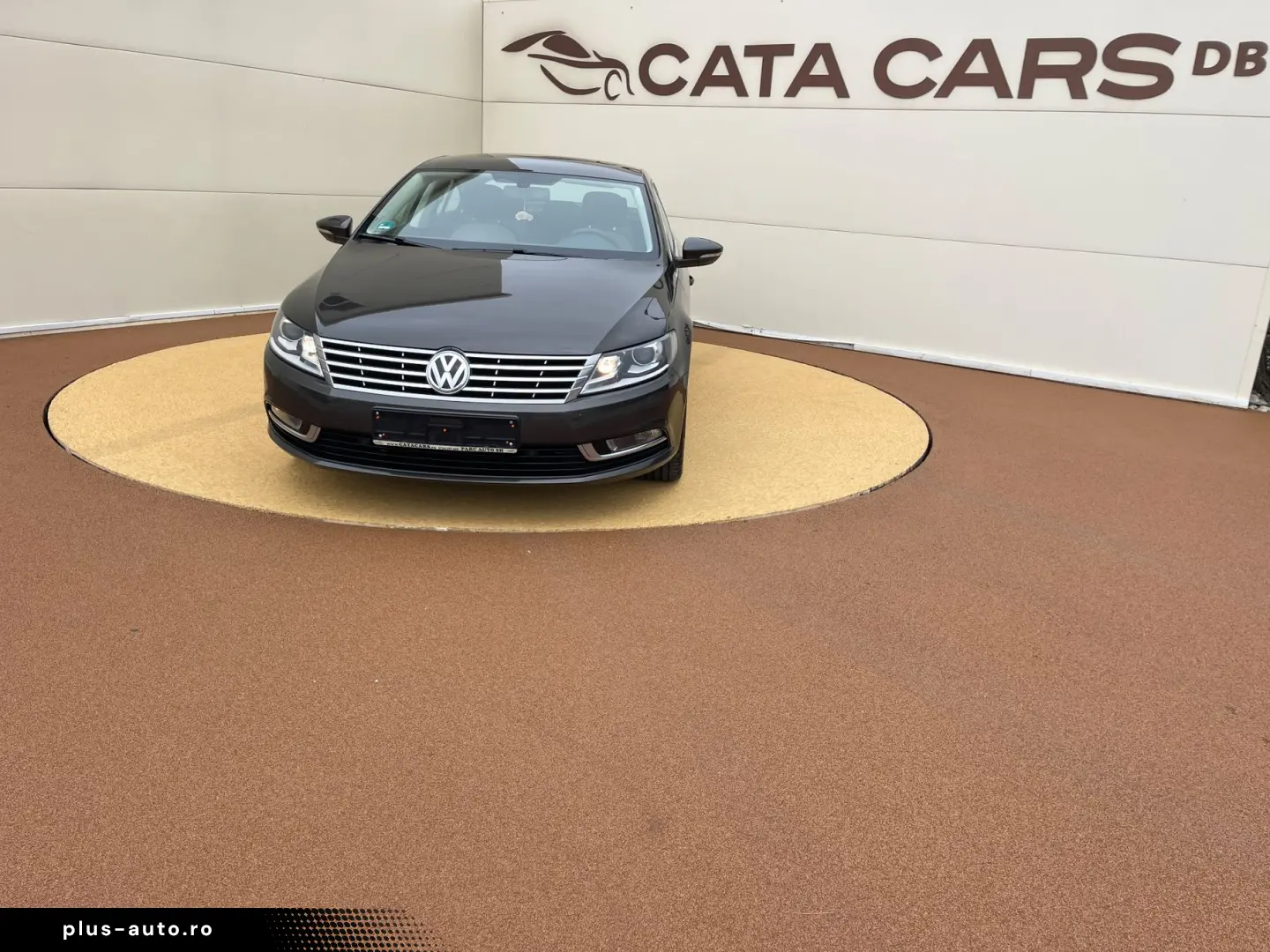 Volkswagen Passat-Cc