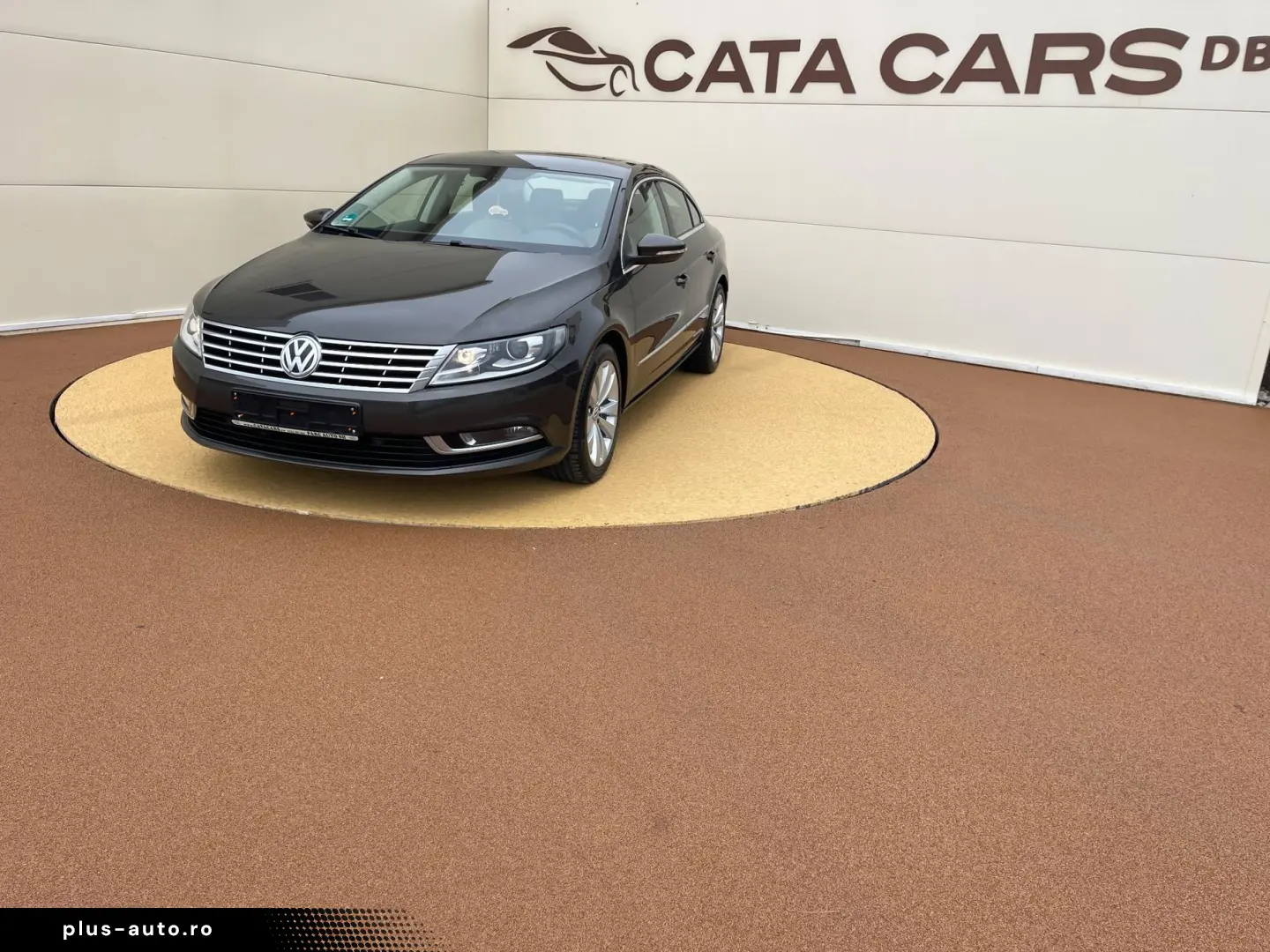 Volkswagen Passat-Cc