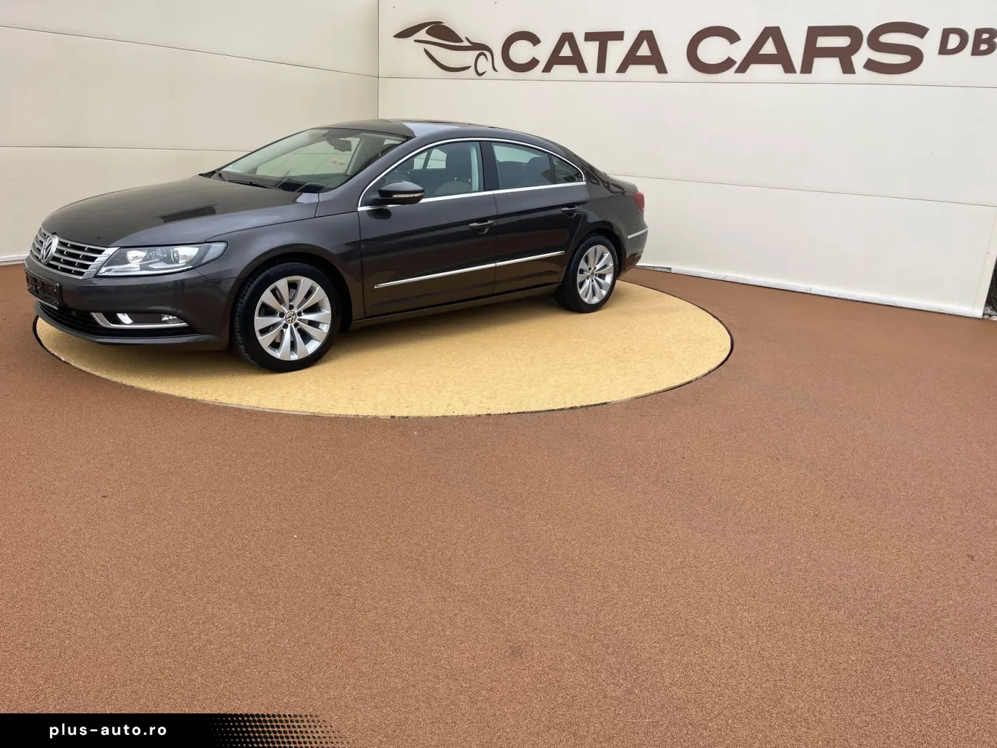 Volkswagen Passat-Cc