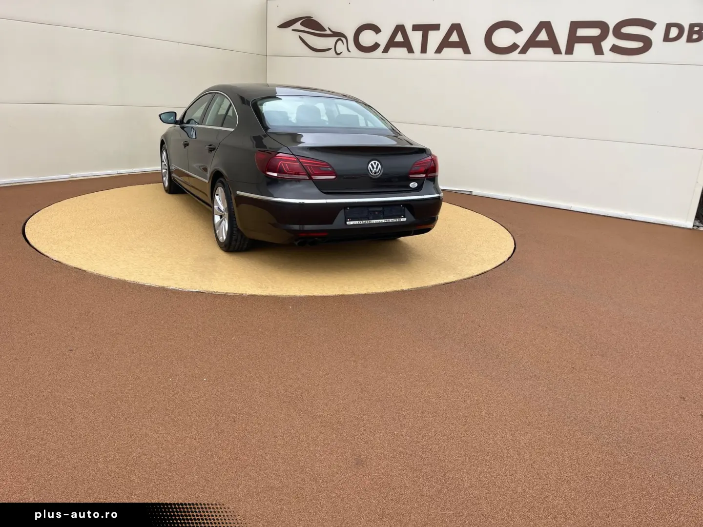 Volkswagen Passat-Cc