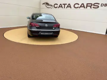 Volkswagen Passat-Cc
