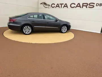 Volkswagen Passat-Cc