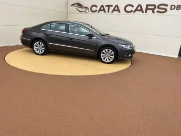 Volkswagen Passat-Cc