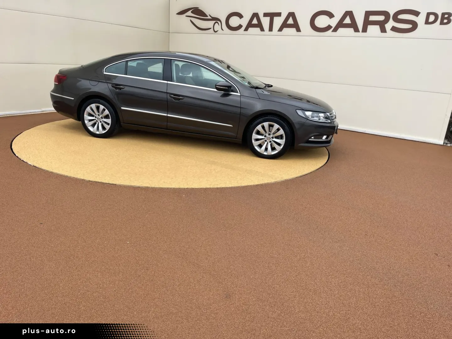 Volkswagen Passat-Cc