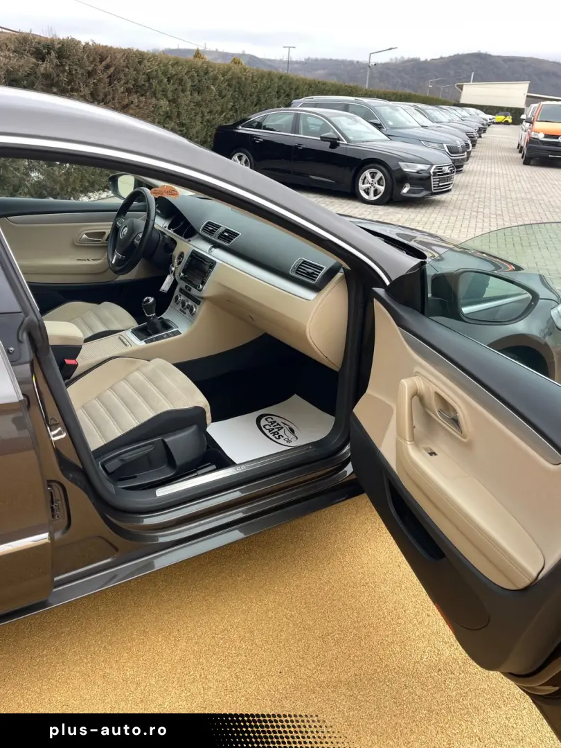 Volkswagen Passat-Cc