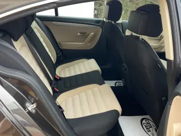 Volkswagen Passat-Cc