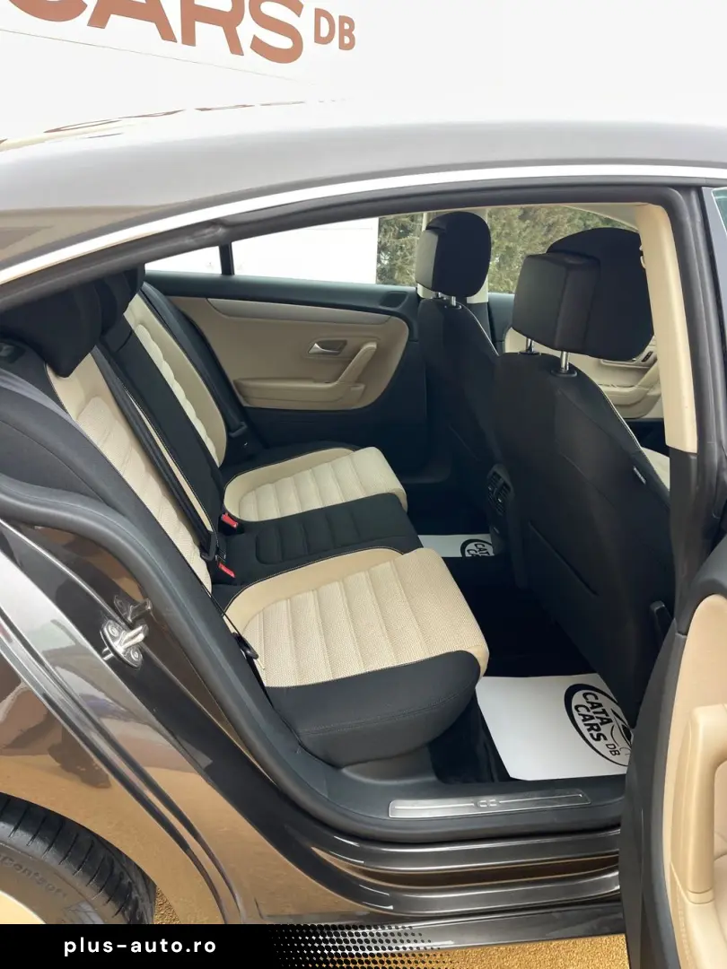 Volkswagen Passat-Cc