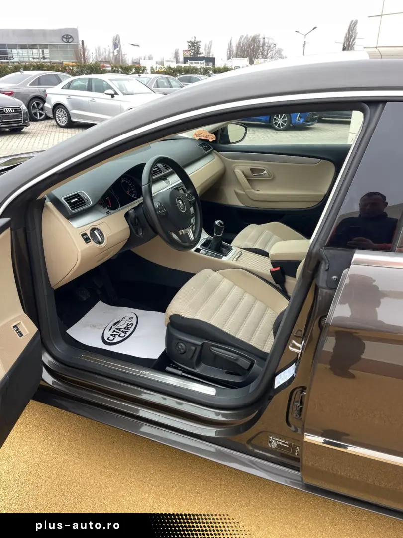 Volkswagen Passat-Cc