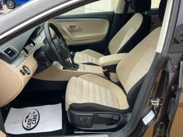 Volkswagen Passat-Cc