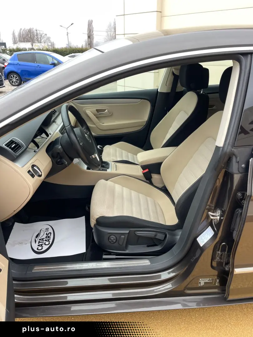 Volkswagen Passat-Cc