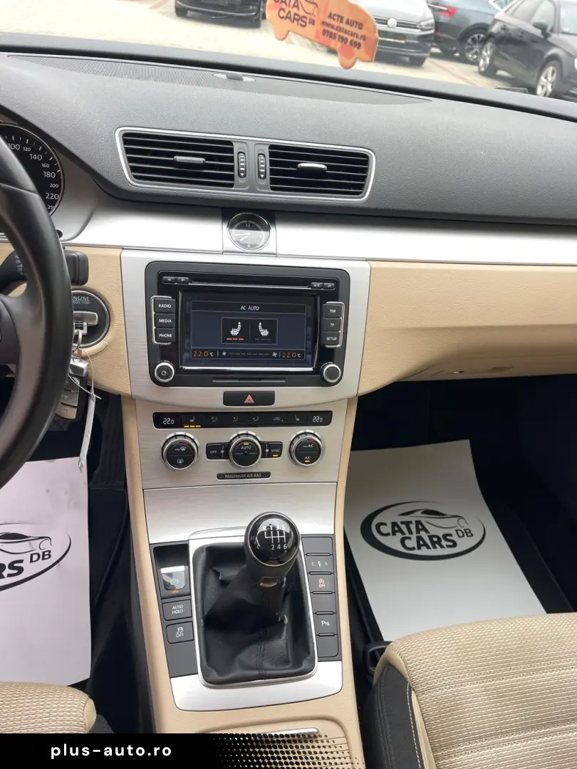 Volkswagen Passat-Cc