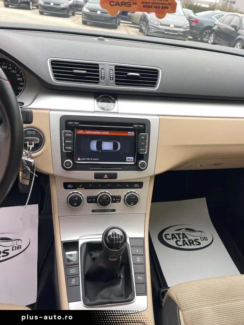 Volkswagen Passat-Cc