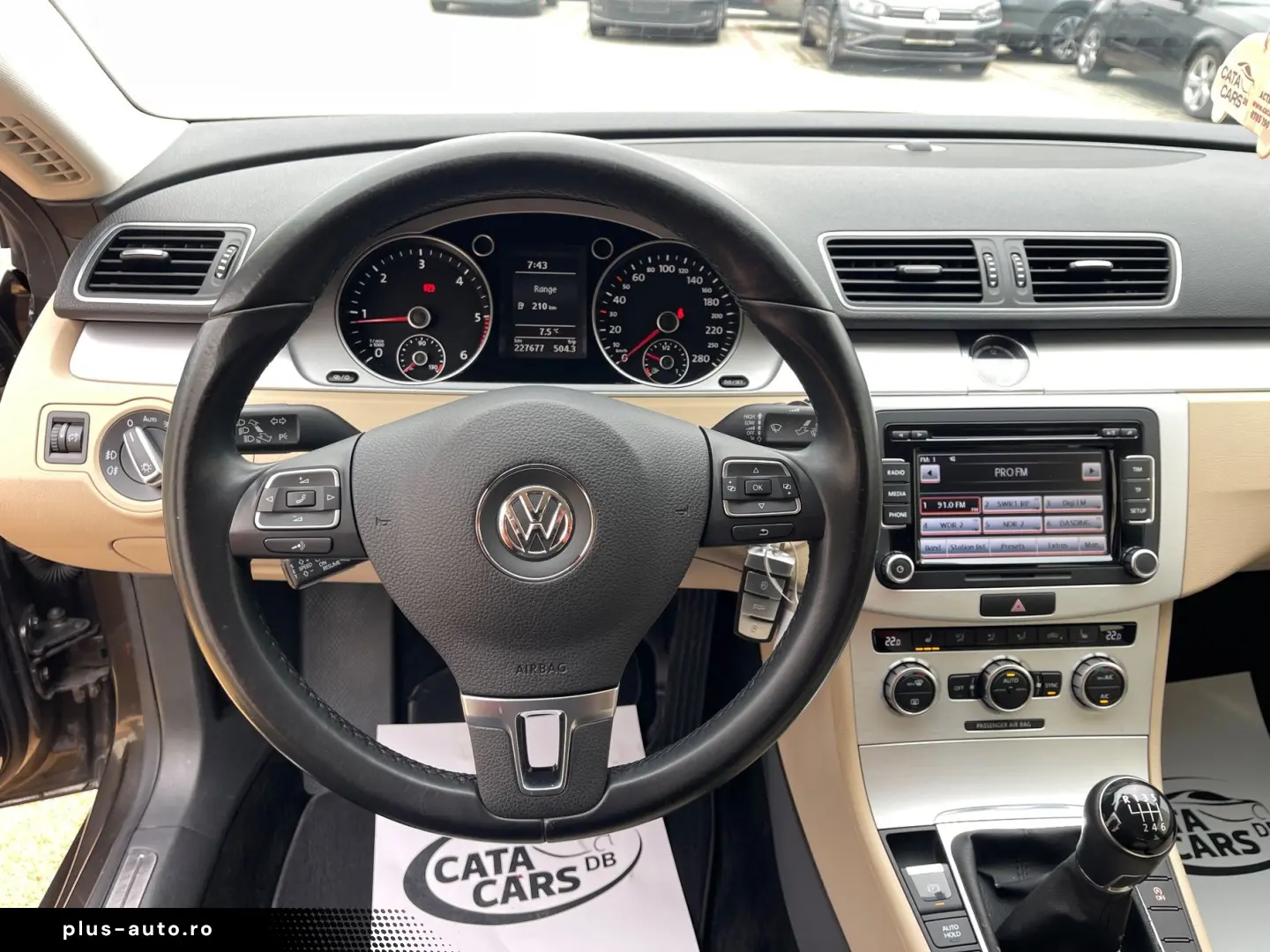 Volkswagen Passat-Cc