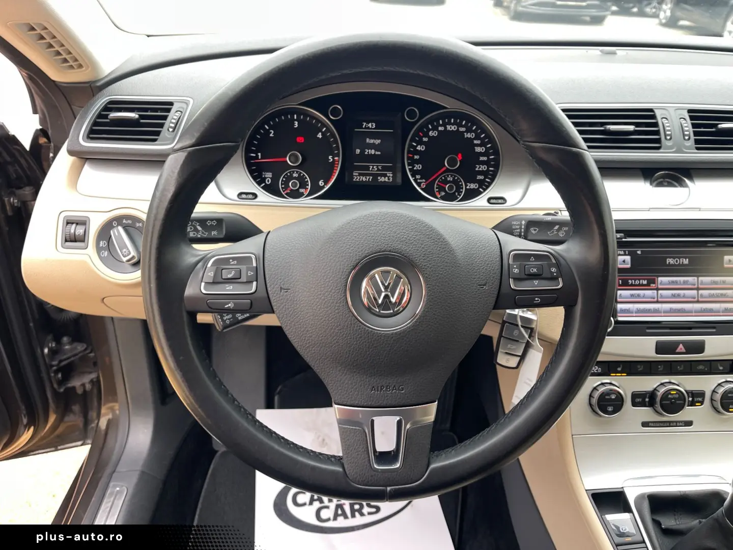 Volkswagen Passat-Cc