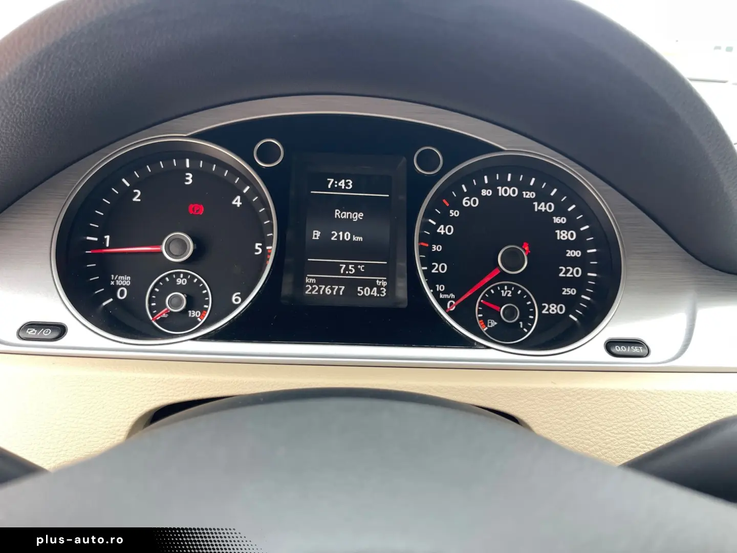 Volkswagen Passat-Cc