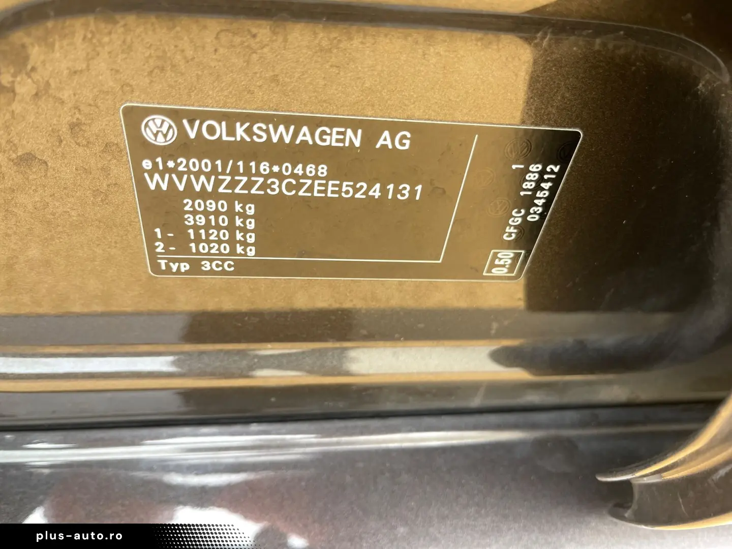 Volkswagen Passat-Cc