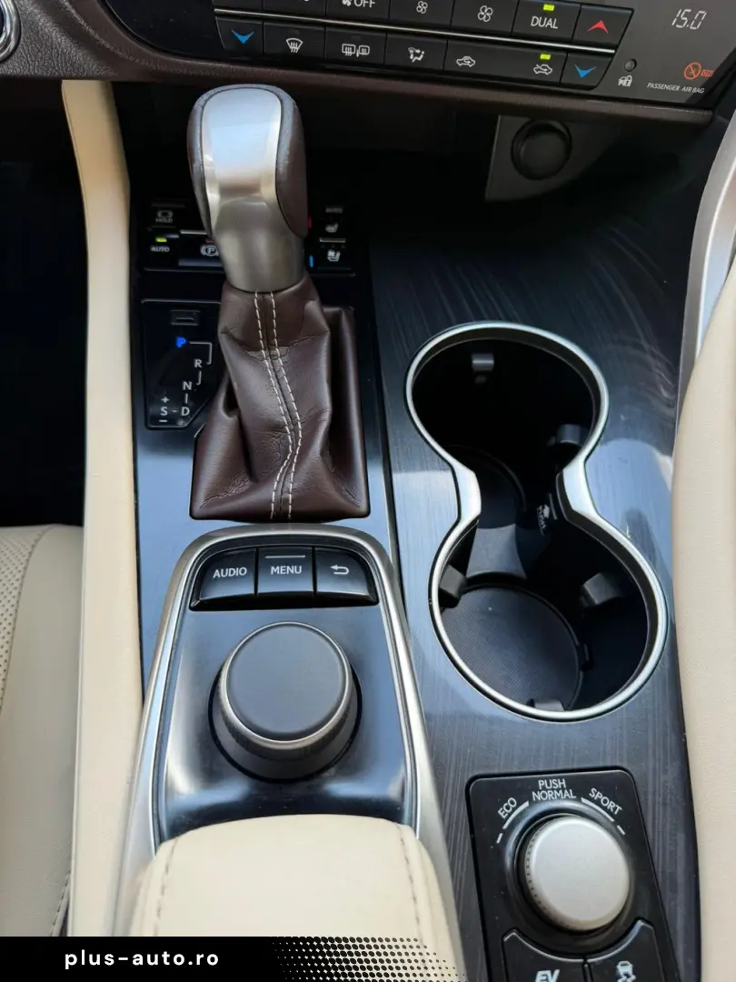 Lexus Seria-Rx Gen-Iv-2015