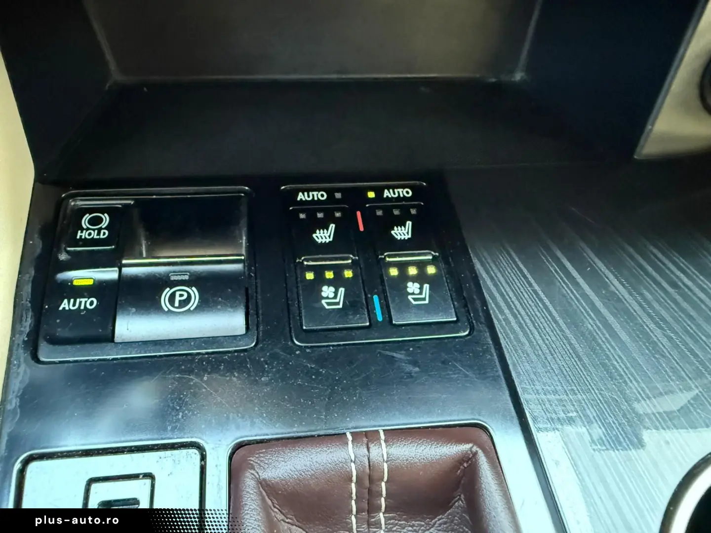 Lexus Seria-Rx Gen-Iv-2015