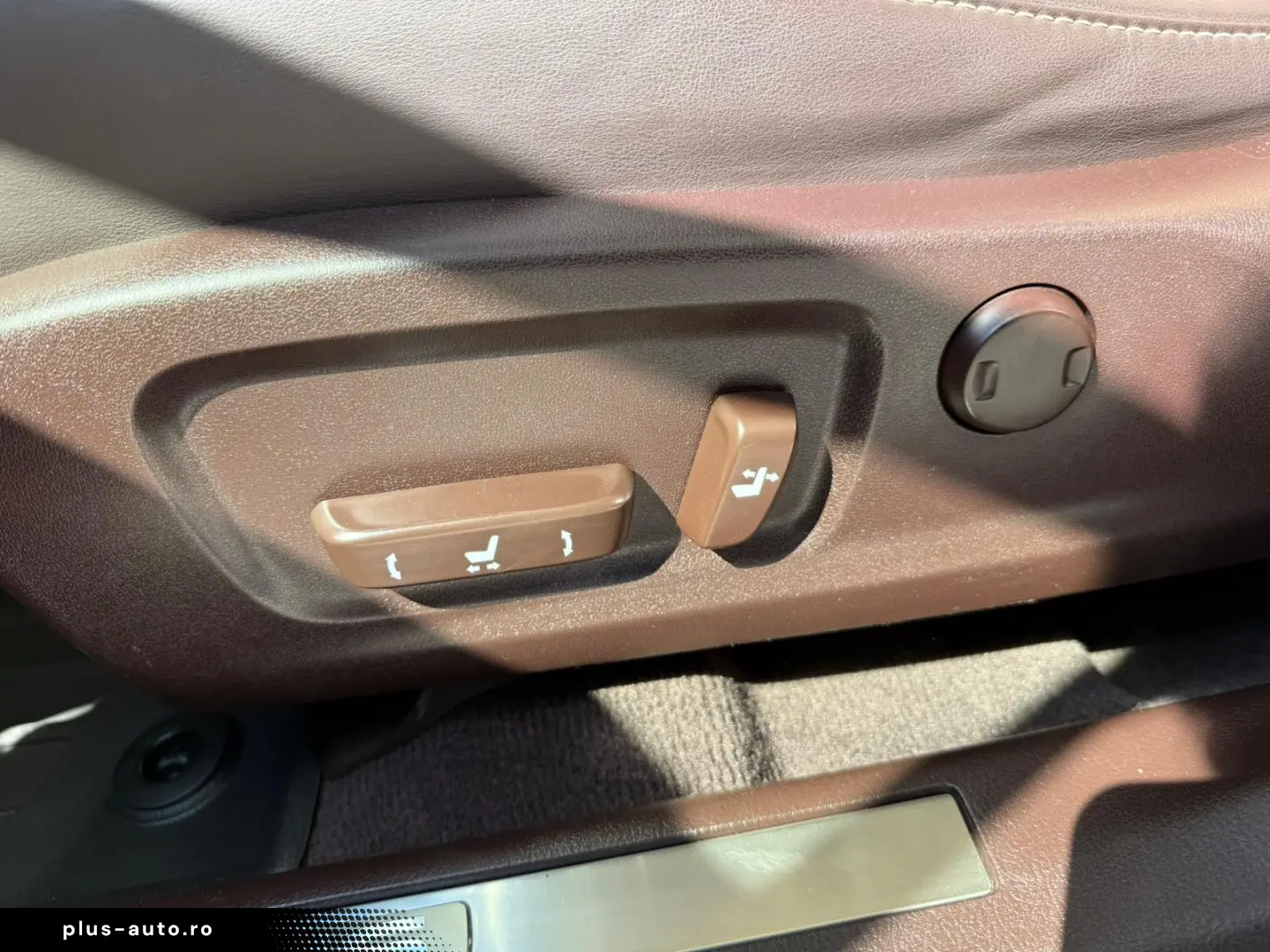 Lexus Seria-Rx Gen-Iv-2015