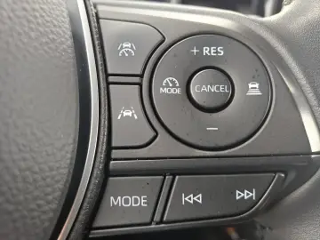 TOYOTA COROLLA 1.8 Hybrid Dynamic 140 CP E-CVT