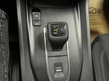 Nissan Qashqai 1.3 MHEV 158 Business Xtronic Posibilitate fi