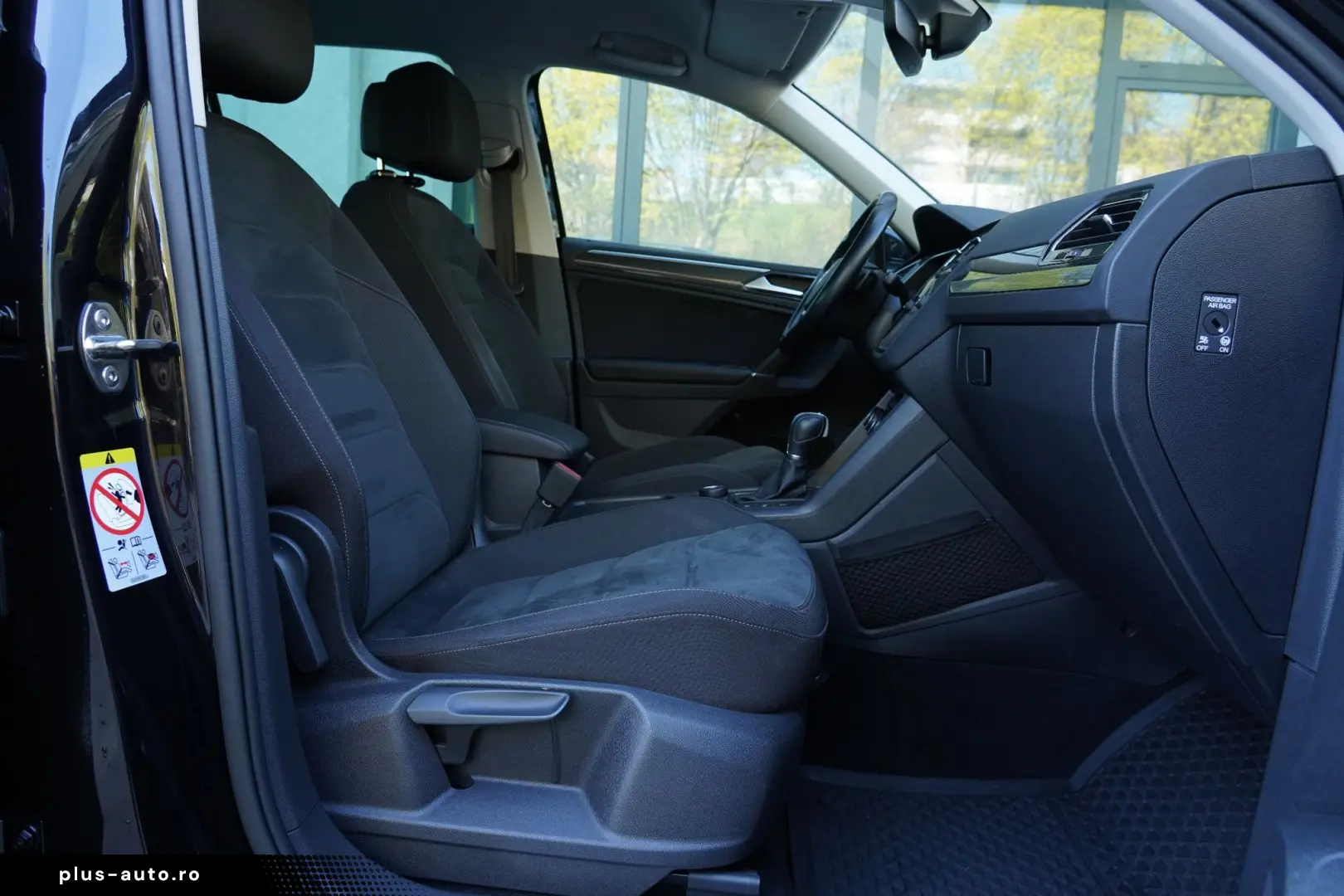 Volkswagen Tiguan Gen-Ii-2016