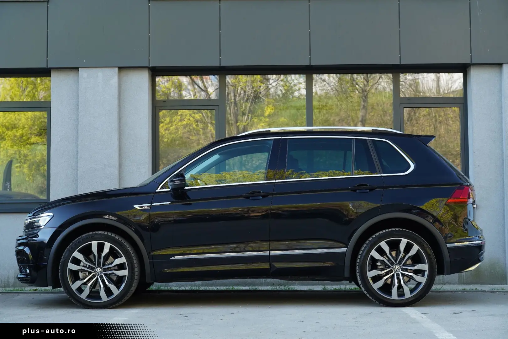 Volkswagen Tiguan Gen-Ii-2016