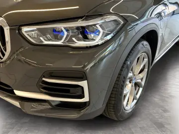 BMW X5 xDrive45e Bowers & Wilkins