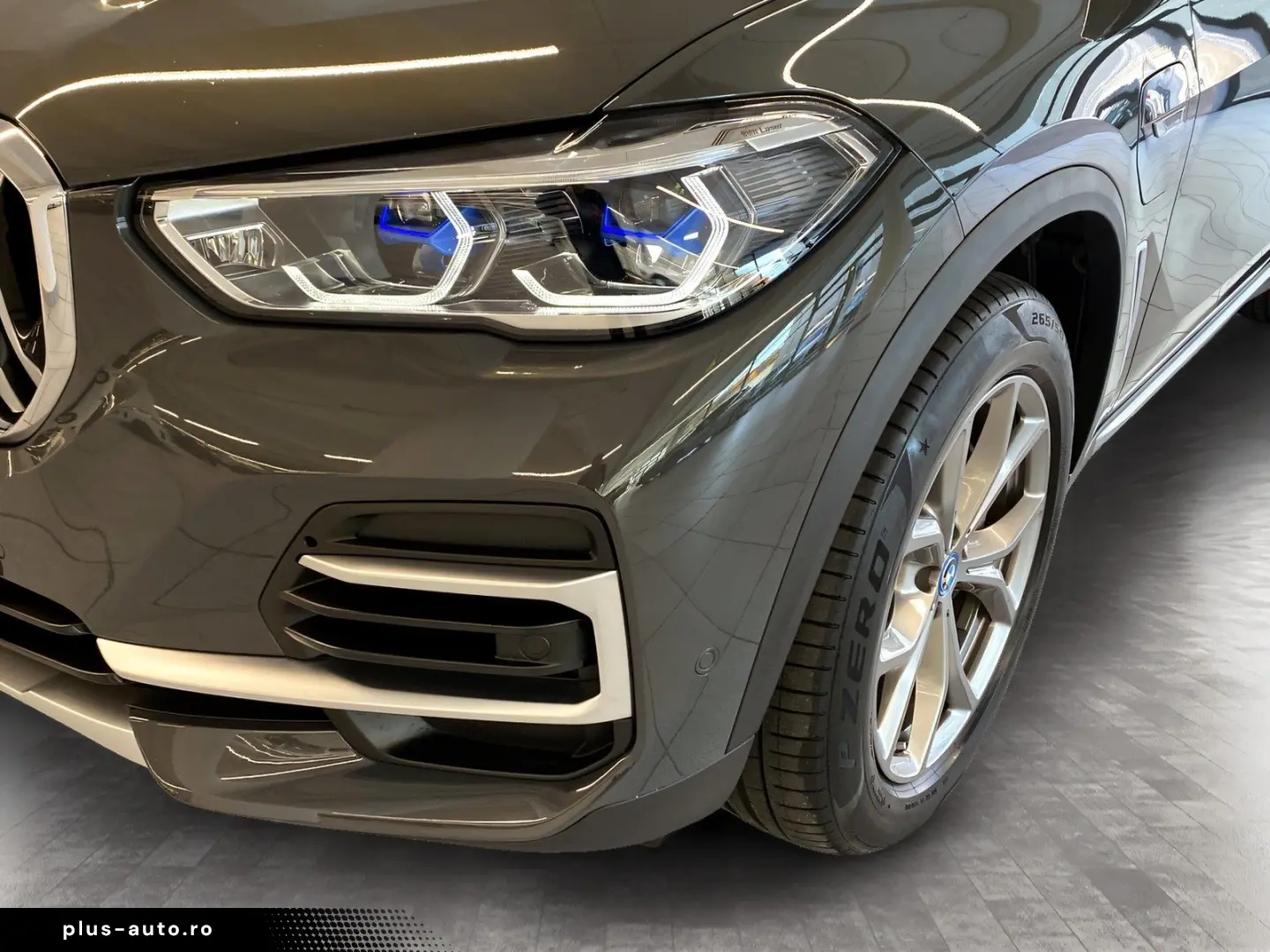 BMW X5 xDrive45e Bowers & Wilkins