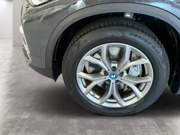 BMW X5 xDrive45e Bowers & Wilkins