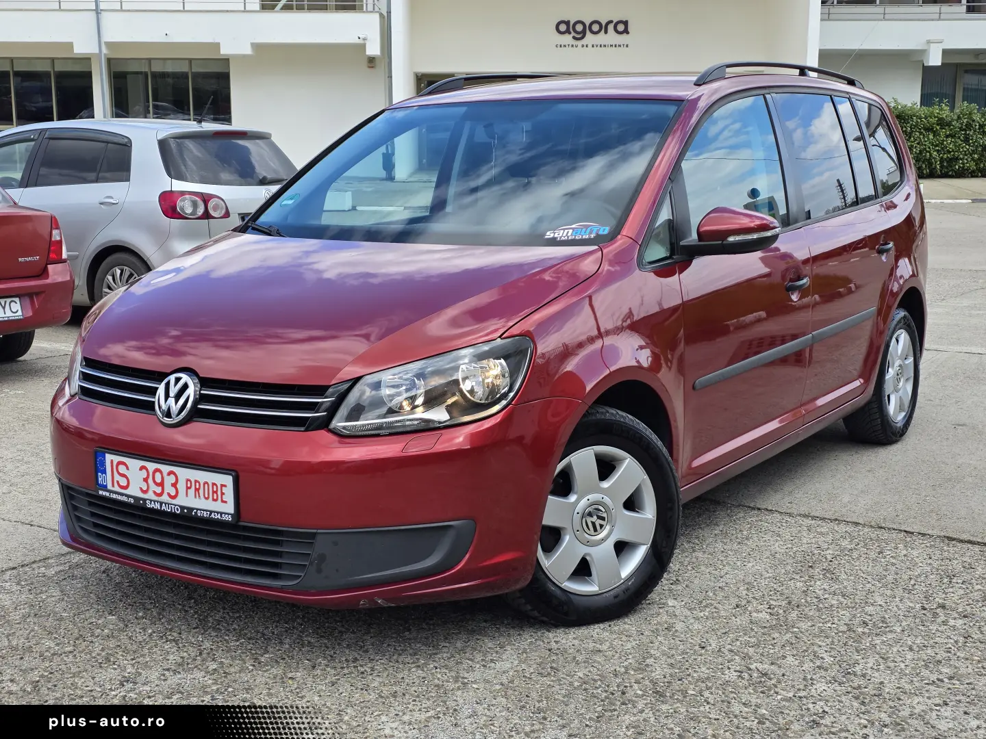 VW Touran 7 locuri 2012 1.6 TDI 105 CP euro 5