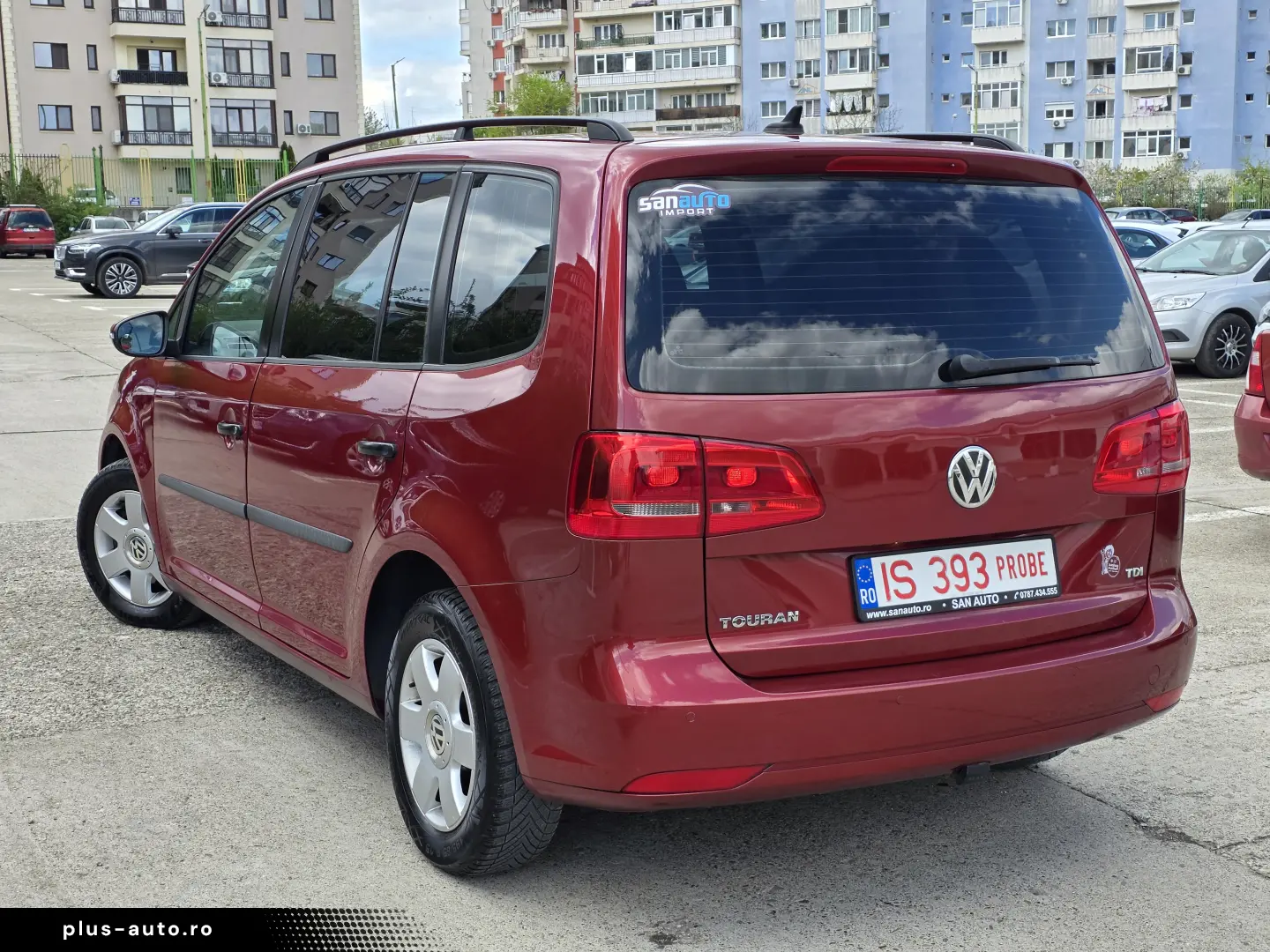 VW Touran 7 locuri 2012 1.6 TDI 105 CP euro 5