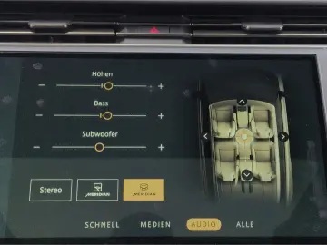 LAND ROVER Range Rover P530 Autobiography